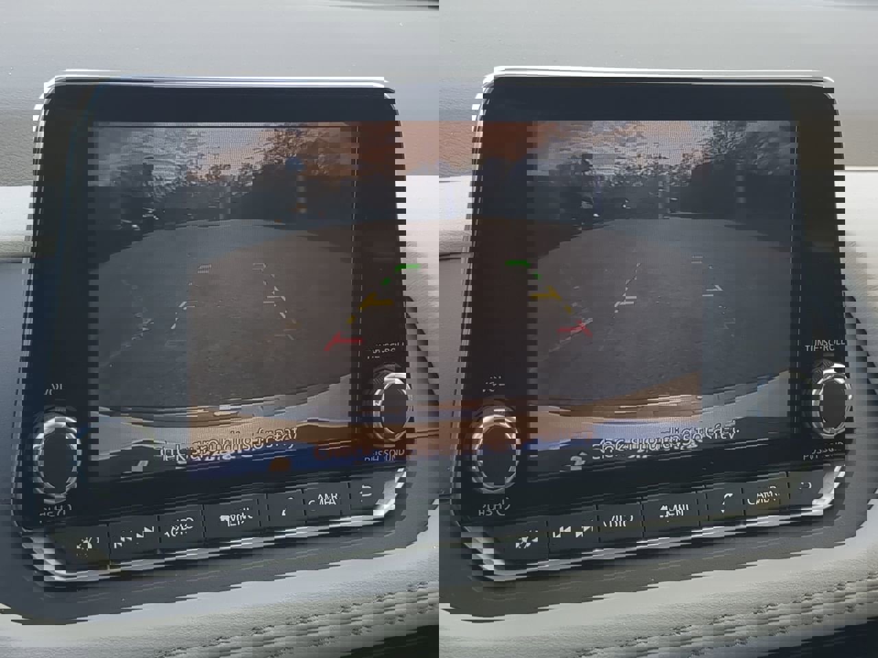 Used 2023 Nissan Rogue SV image 18