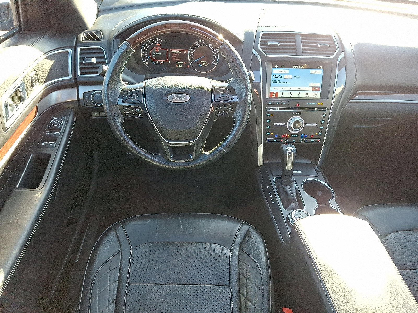 Certified 2018 Ford Explorer Platinum image 11