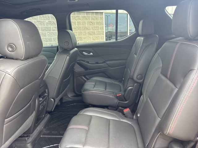 Used 2023 Chevrolet Traverse RS w/ LPO, Floor Liner Package AWD/4WD image 33