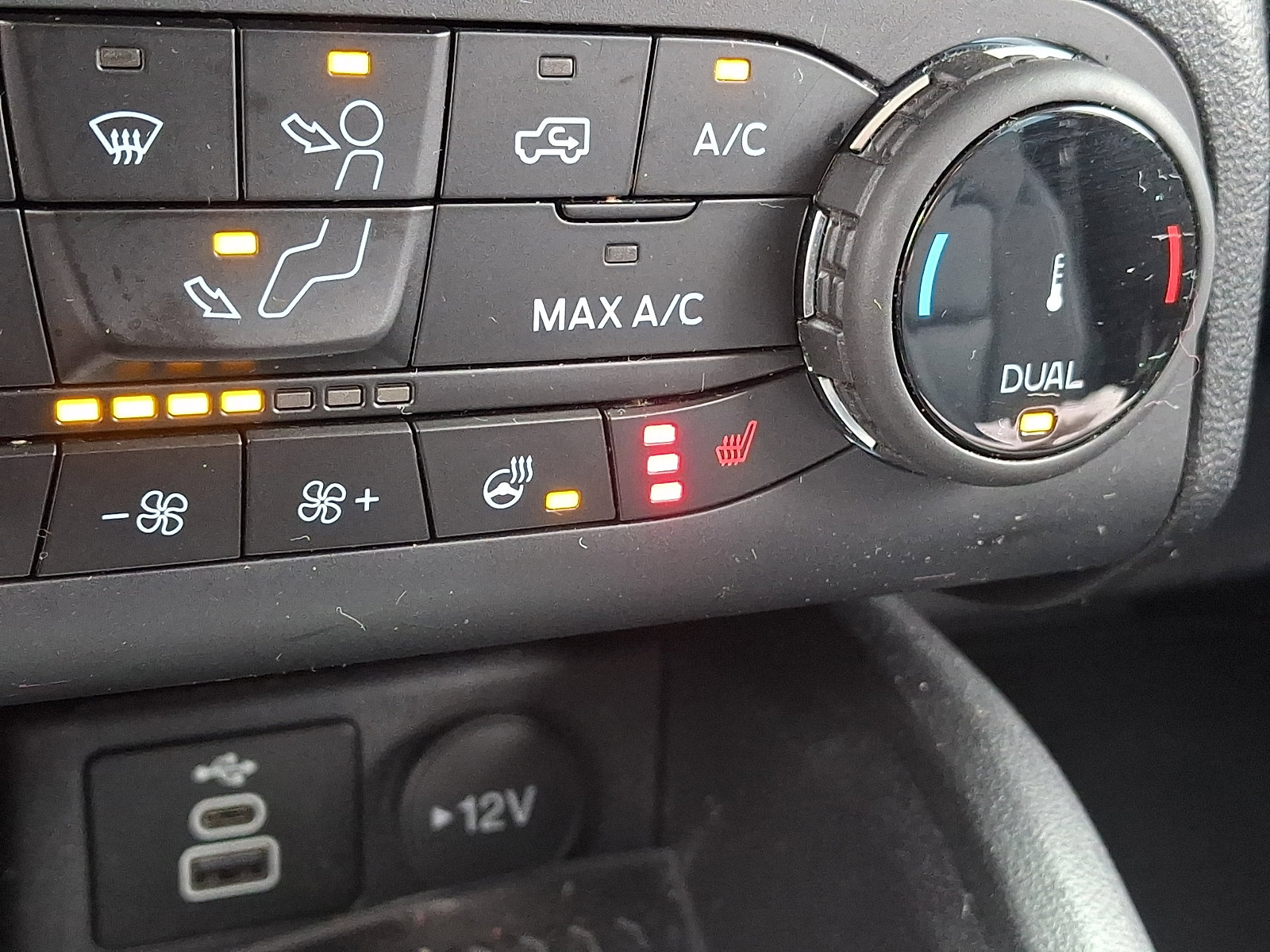 Certified 2023 Ford Bronco Sport Outer Banks AWD/4WD image 30