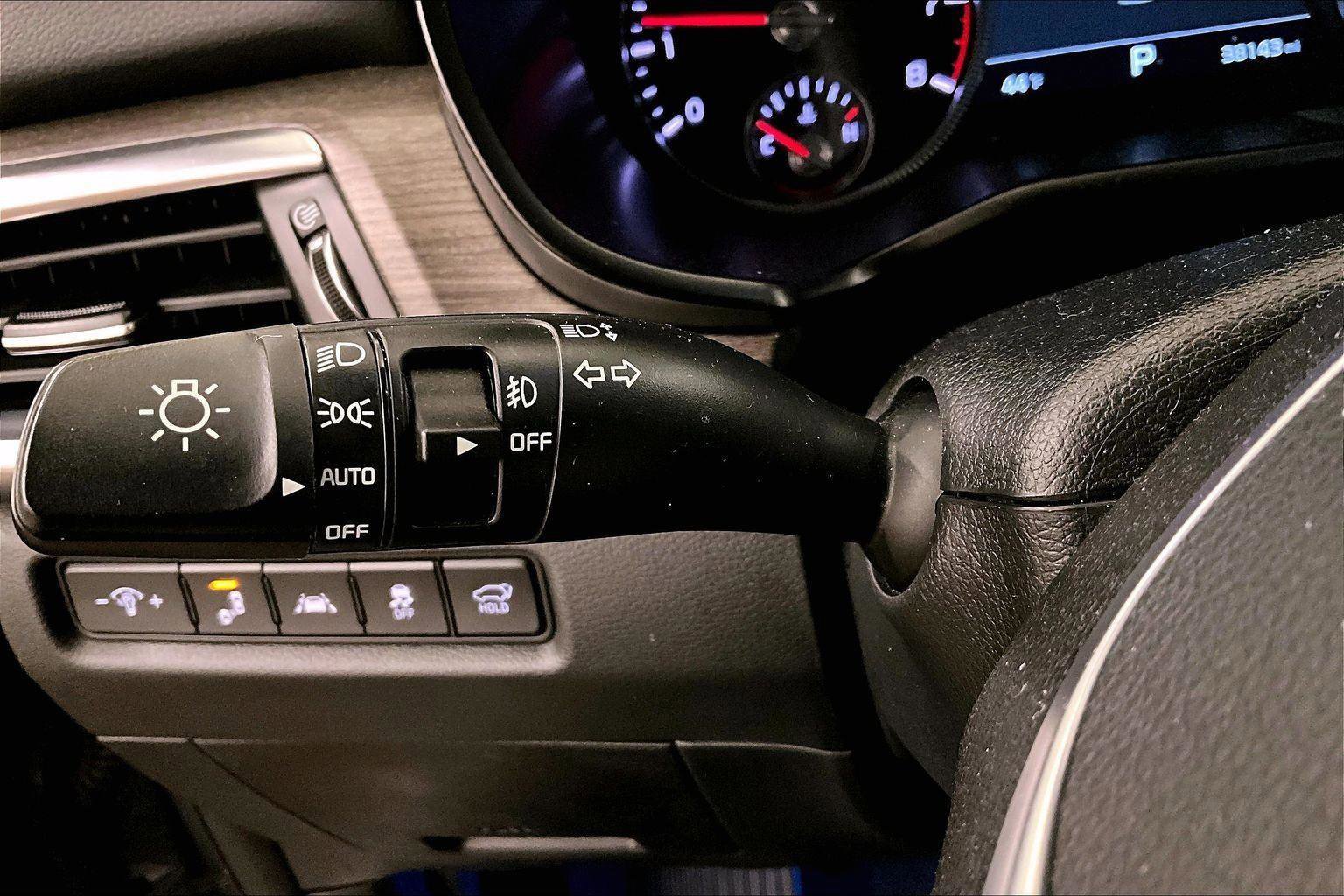 Used 2021 Kia Telluride SX w/ SX Prestige Package image 31