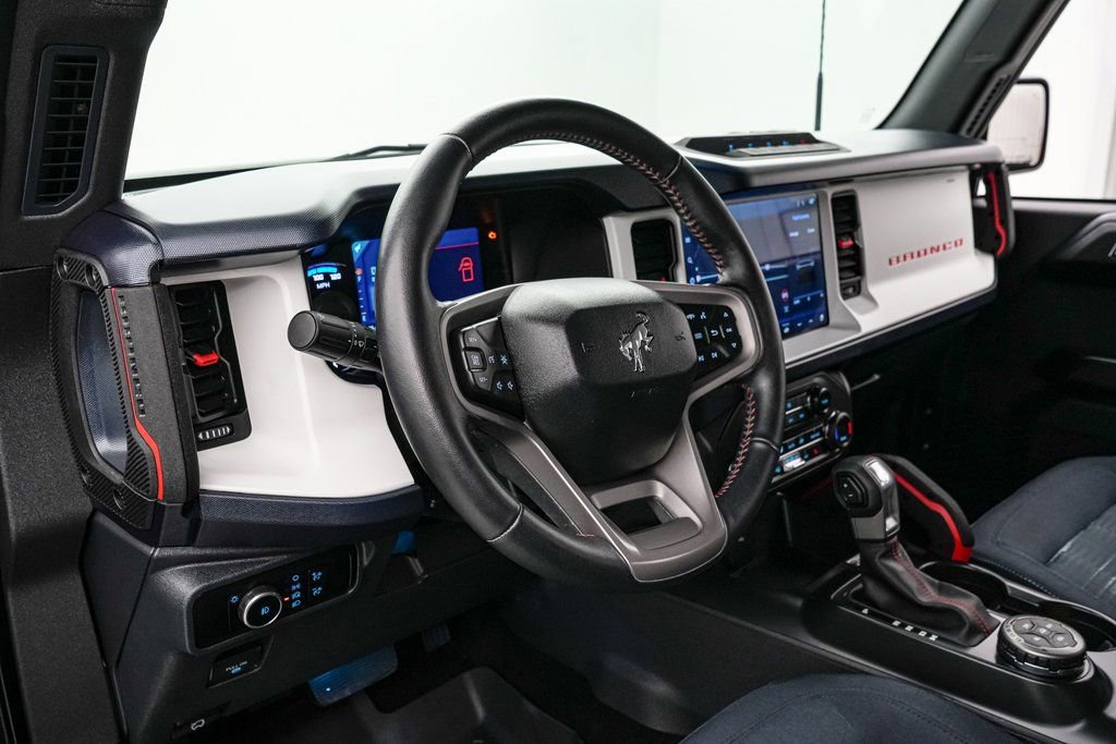 Certified 2024 Ford Bronco Heritage Edition image 16