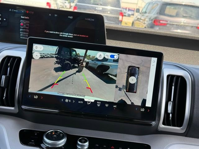 Certified 2025 Ford Expedition Max Active AWD/4WD image 4