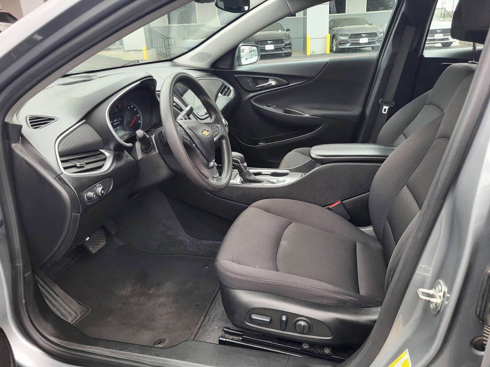 Used 2024 Chevrolet Malibu LT image 19