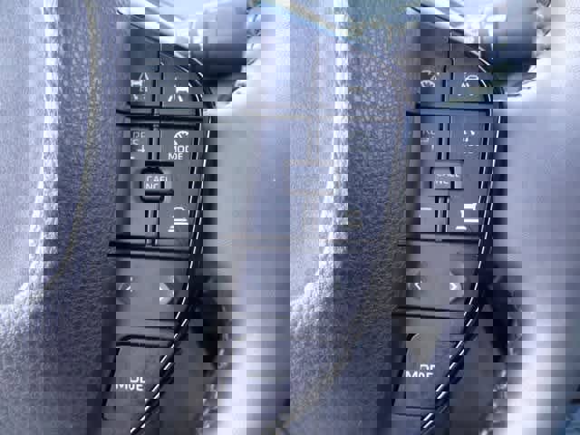 Used 2023 Toyota Prius XLE image 20