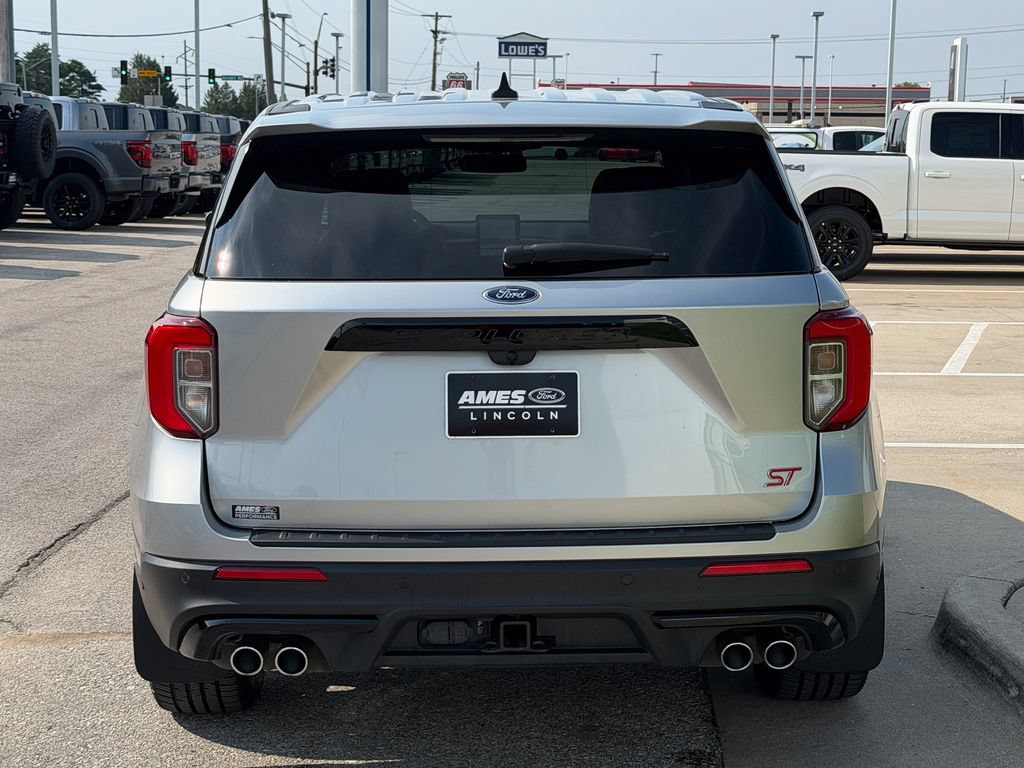 Certified 2021 Ford Explorer ST w/ Equipment Group 401A AWD/4WD image 5
