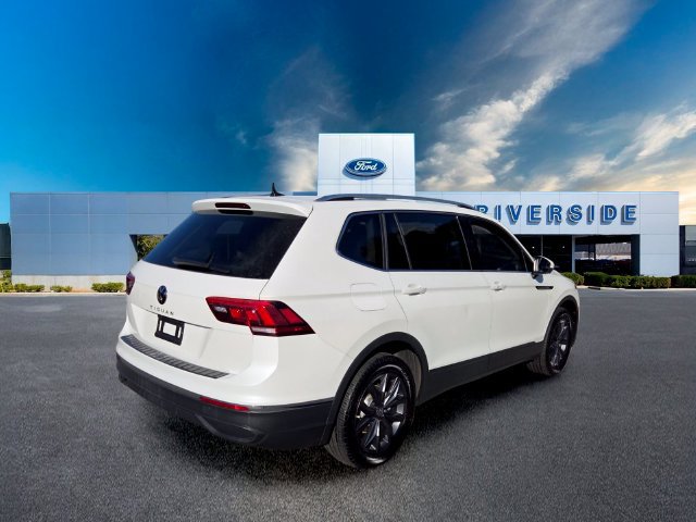 Used 2023 Volkswagen Tiguan SE FWD image 7