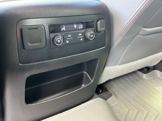 Used 2020 Chevrolet Tahoe LT w/ Luxury Package RWD image 22
