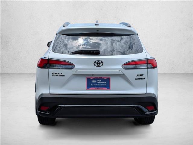 Used 2023 Toyota Corolla Cross AWD Hybrid w/ Convenience Package image 7