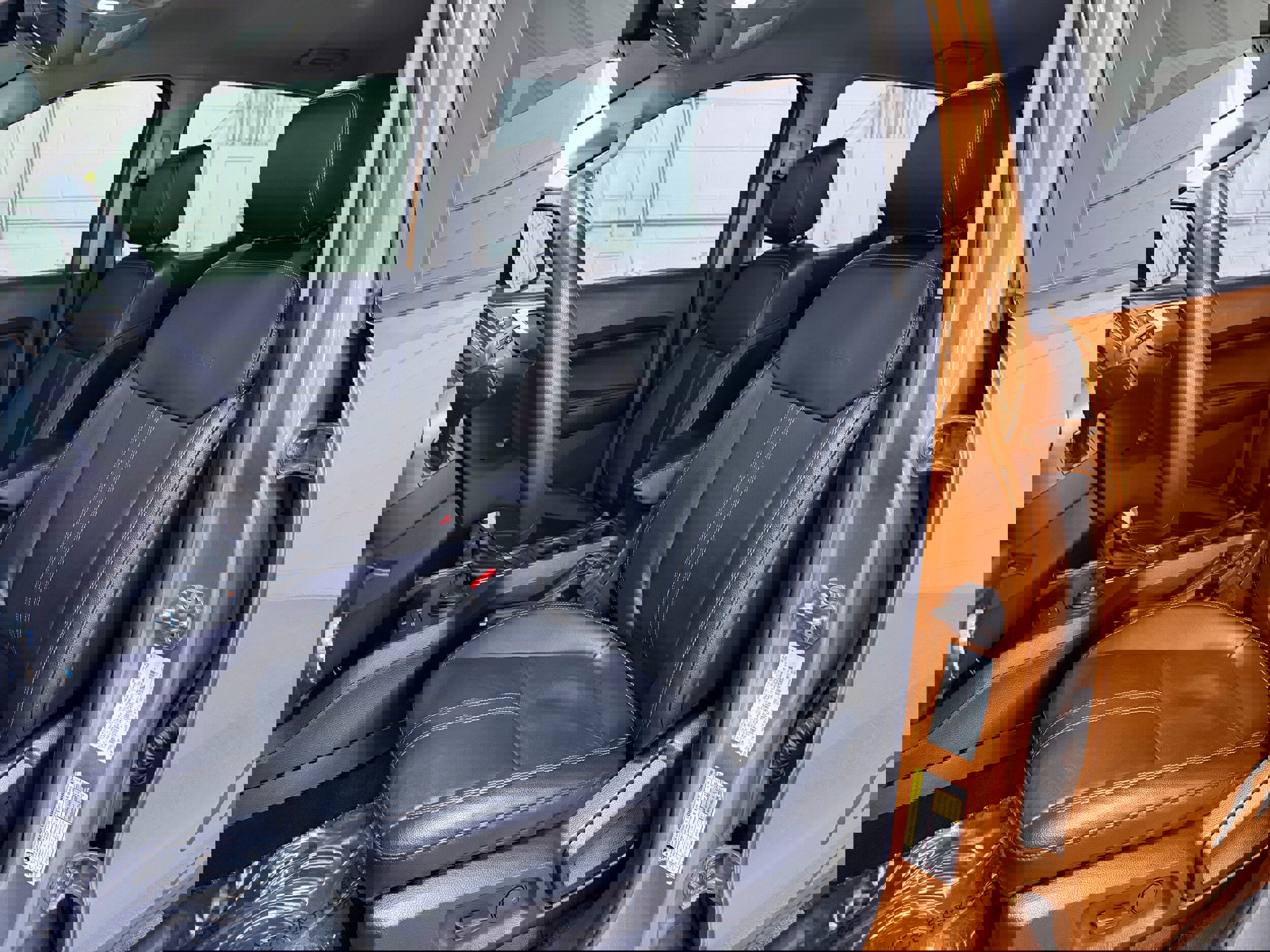 Certified 2019 Ford Ranger Lariat w/ Equipment Group 501A Mid image 9