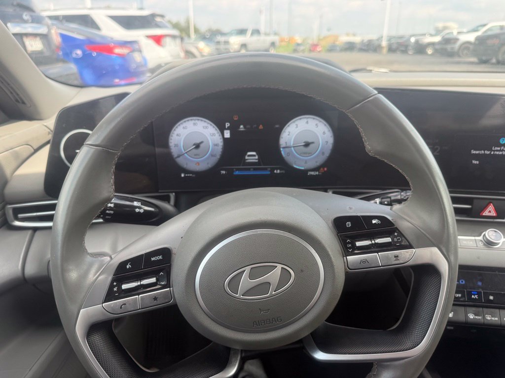 Used 2024 Hyundai Elantra SEL w/ Convenience Package FWD image 24
