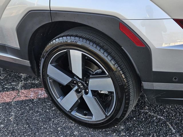 Used 2024 Hyundai Santa Fe Limited image 8