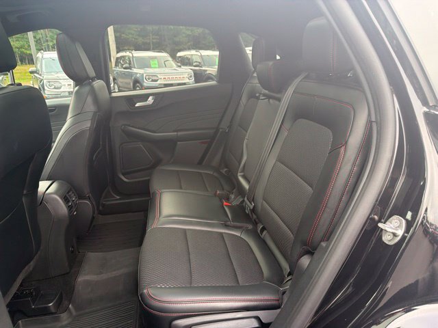 Certified 2024 Ford Escape ST-Line w/ Tech Pack #1 AWD/4WD image 35
