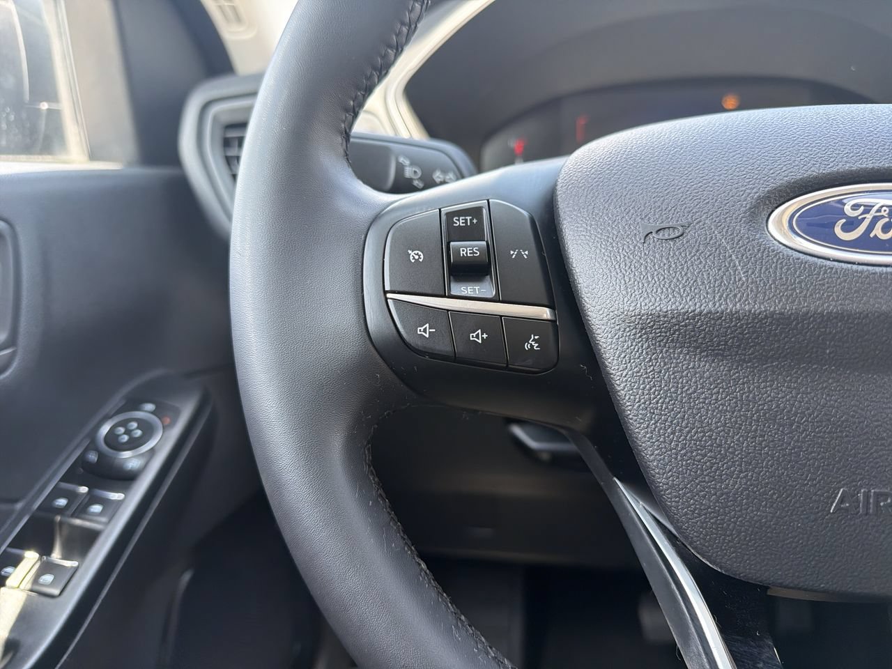 Certified 2024 Ford Escape Active FWD image 26