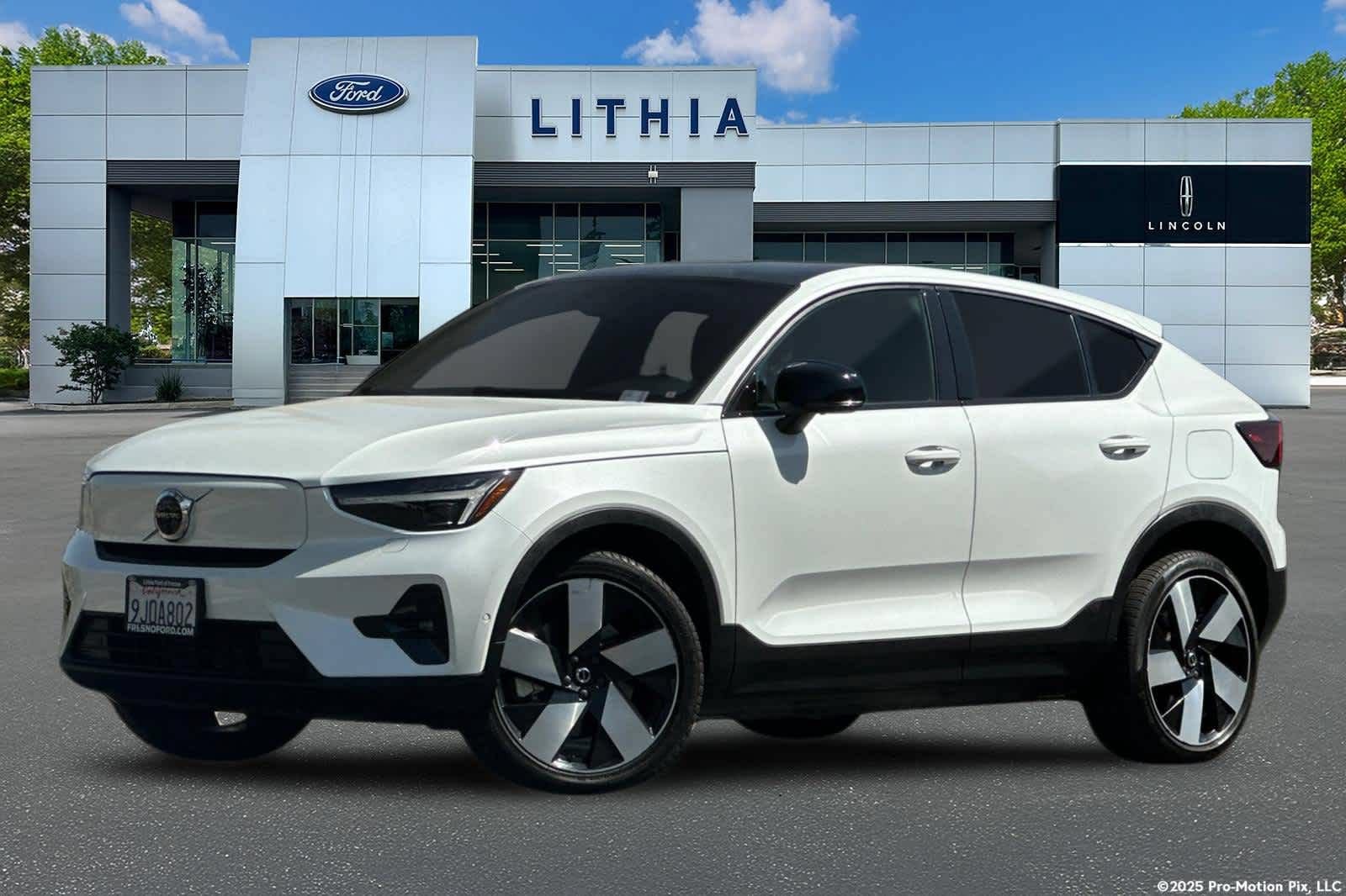 Used 2023 Volvo C40 P8 Recharge Ultimate w/ Protection Package Premier AWD/4WD video 1