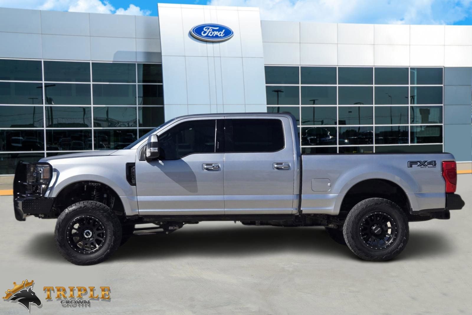 Certified 2022 Ford F250 Lariat w/ Lariat Ultimate Package image 3
