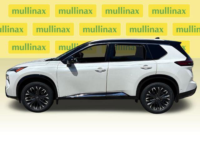 Used 2024 Nissan Rogue Platinum w/ Platinum Premium Package FWD image 11