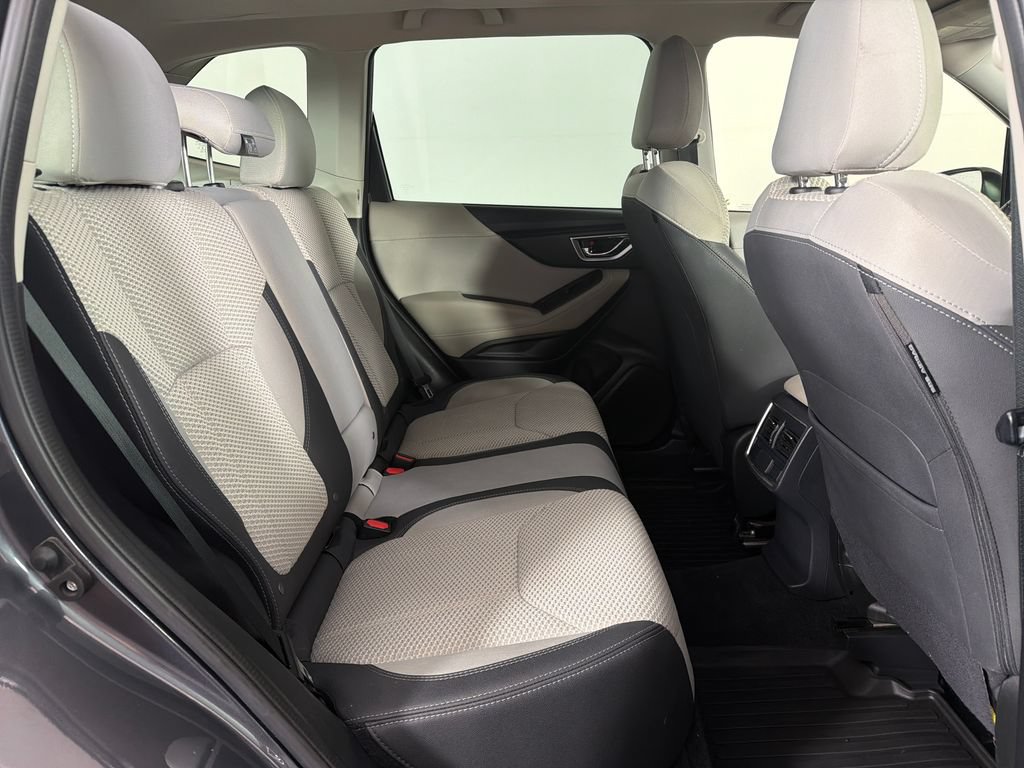 Used 2022 Subaru Forester Premium AWD/4WD image 22