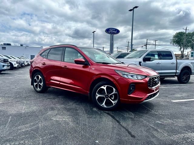 Certified 2023 Ford Escape ST-Line Select w/ Tech Pack #2