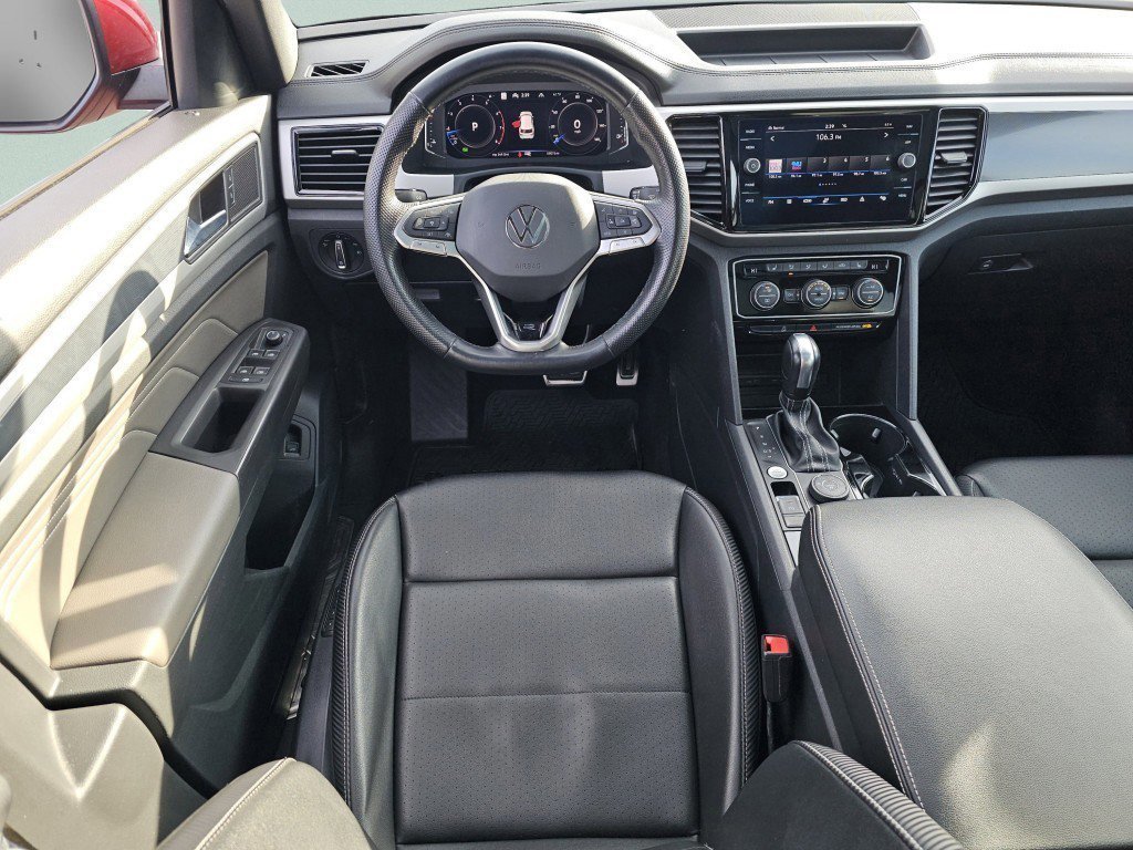 Used 2022 Volkswagen Atlas Cross Sport SEL R-Line image 10