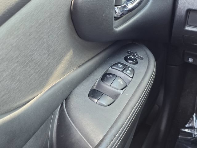 Used 2023 Nissan Murano SV w/ SV Midnight Edition Package FWD image 17