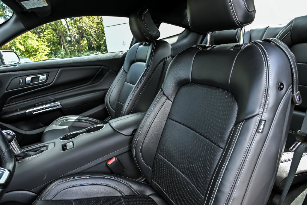 Certified 2025 Ford Mustang Premium RWD image 13