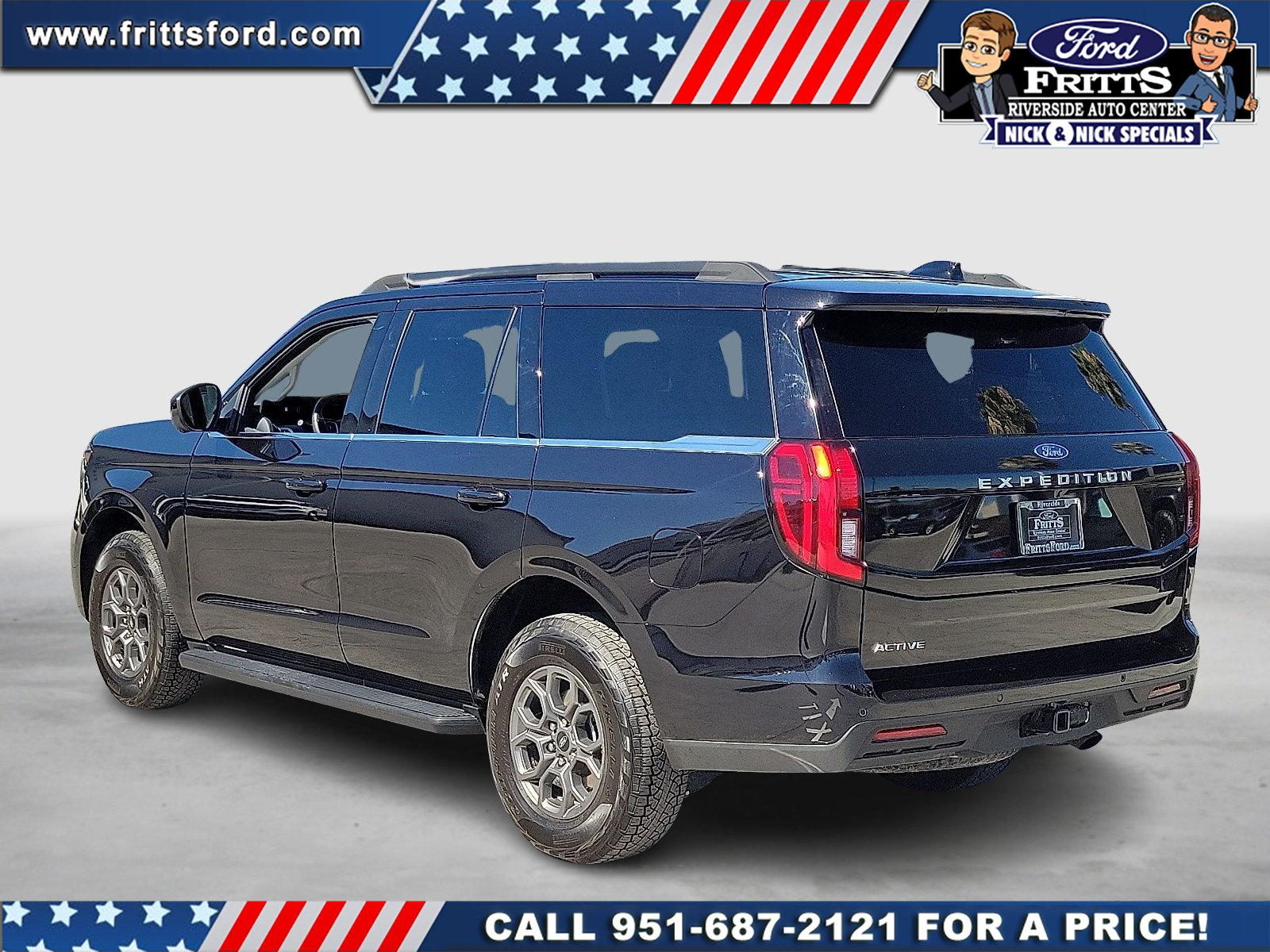 Certified 2025 Ford Expedition Active AWD/4WD image 3