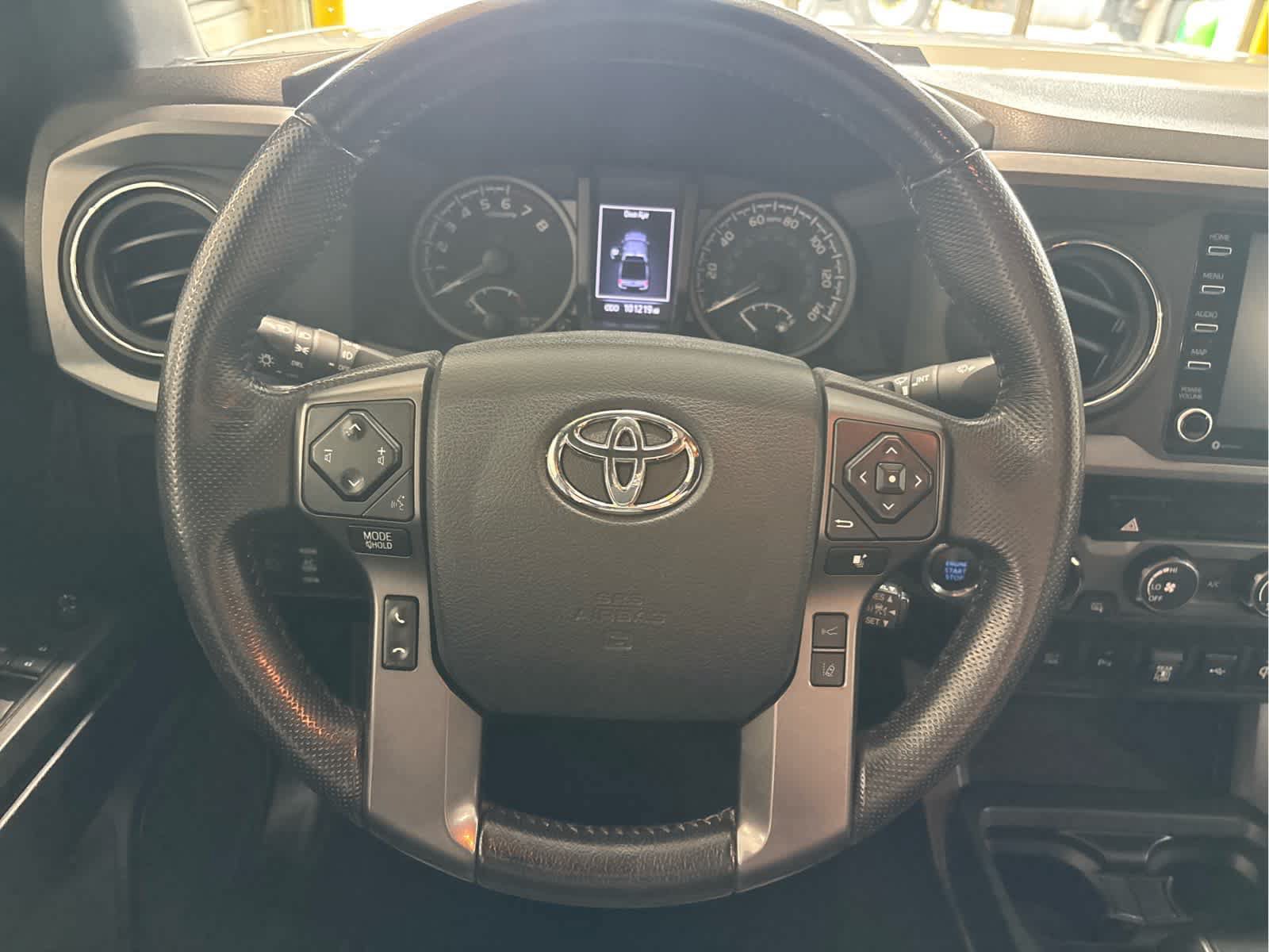 Used 2020 Toyota Tacoma TRD Off-Road w/ Technology Package AWD/4WD image 14