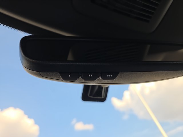 Used 2026 Nissan Pathfinder SL FWD image 26