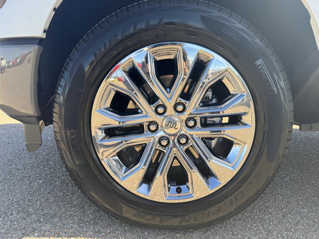 Certified 2025 Ford F150 King Ranch w/ FX4 Off-Road Package image 7