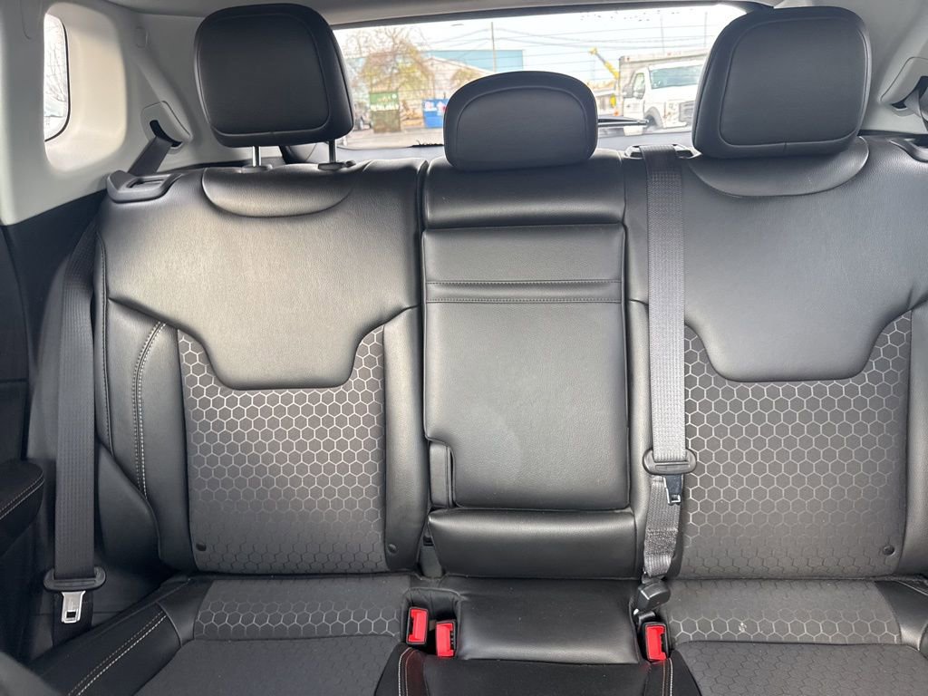 Used 2019 Jeep Compass Latitude w/ Cold Weather Group image 27