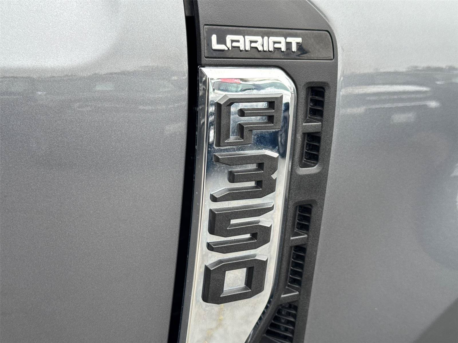Certified 2024 Ford F350 Lariat AWD/4WD image 8
