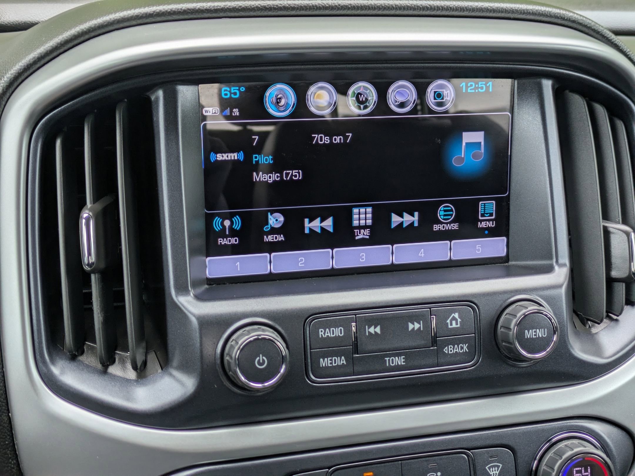 Used 2018 Chevrolet Colorado ZR2 AWD/4WD image 18