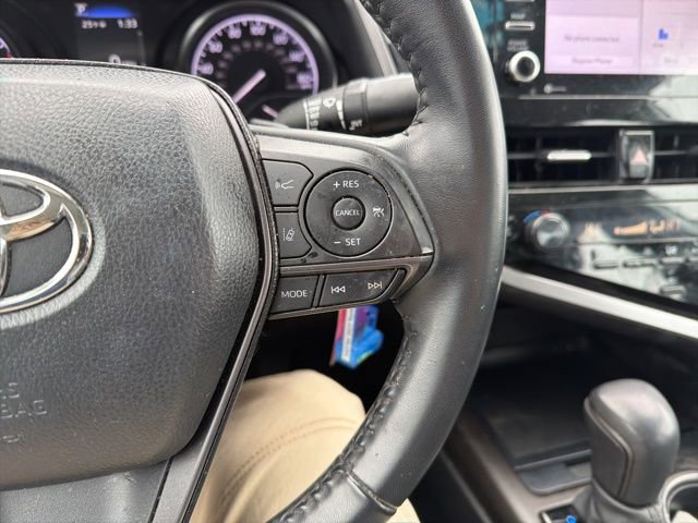 Used 2023 Toyota Camry SE image 31