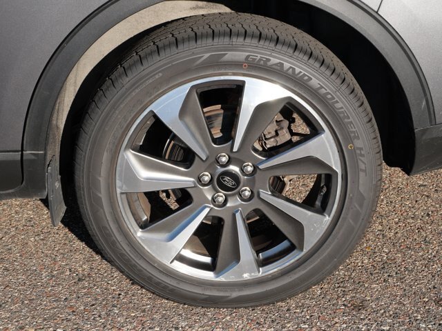 Certified 2024 Ford Escape Platinum AWD/4WD image 8