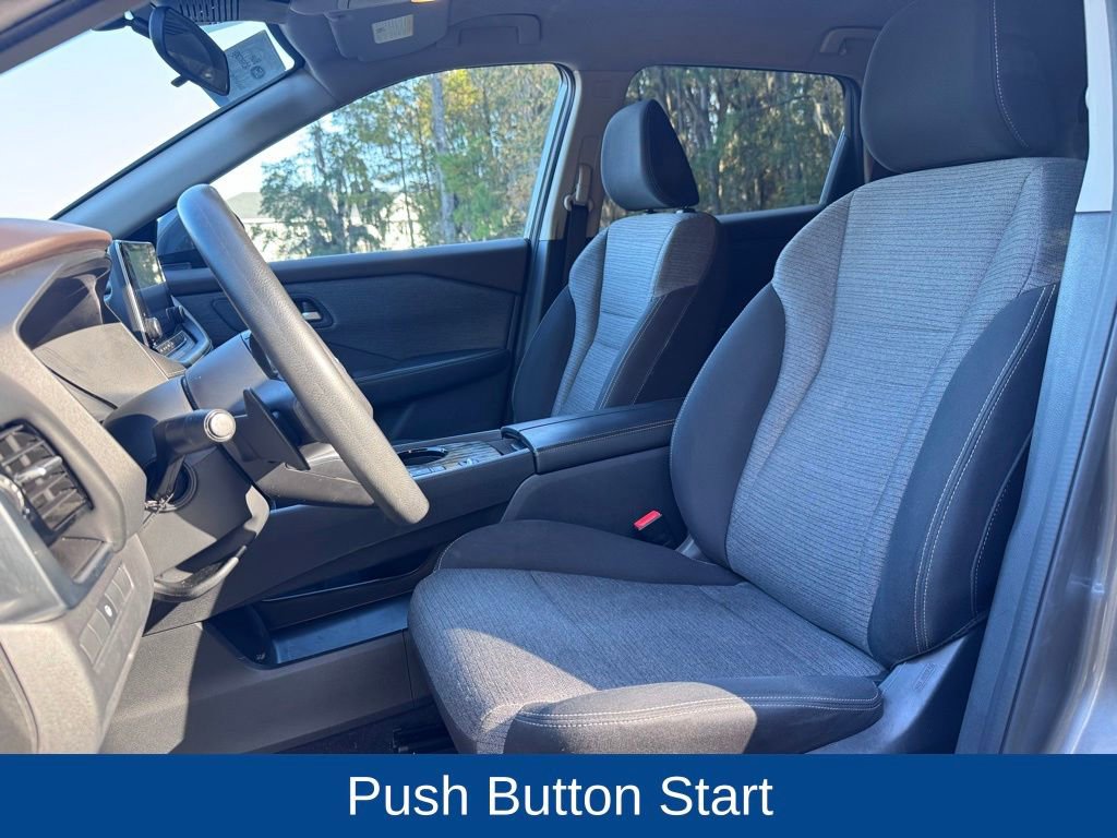 Used 2021 Nissan Rogue SV image 11