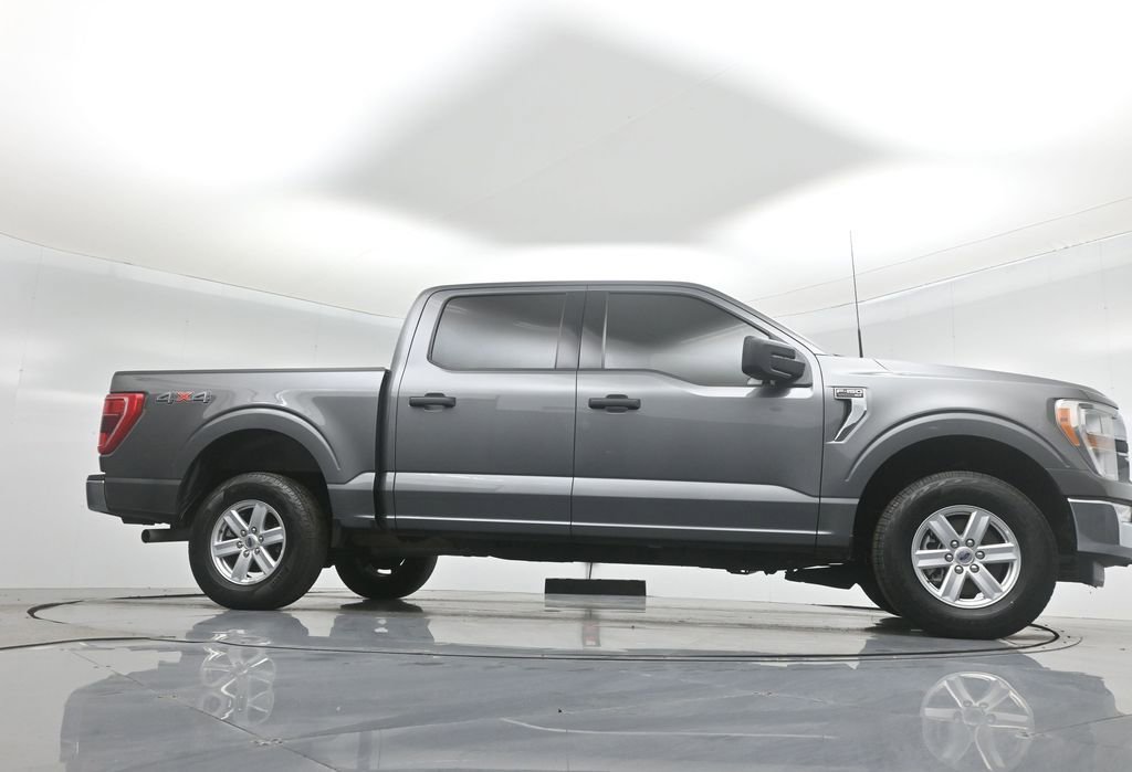 Certified 2022 Ford F150 XLT w/ Equipment Group 301A Mid image 45
