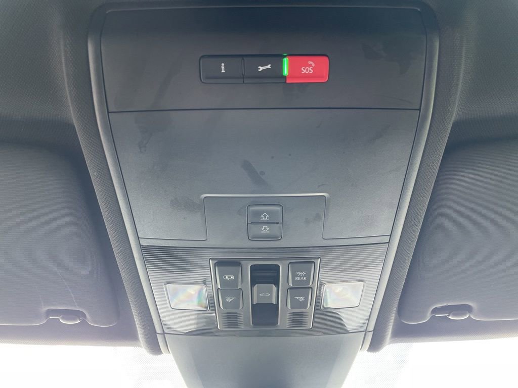 Used 2021 Volkswagen Atlas Cross Sport SEL AWD/4WD image 19