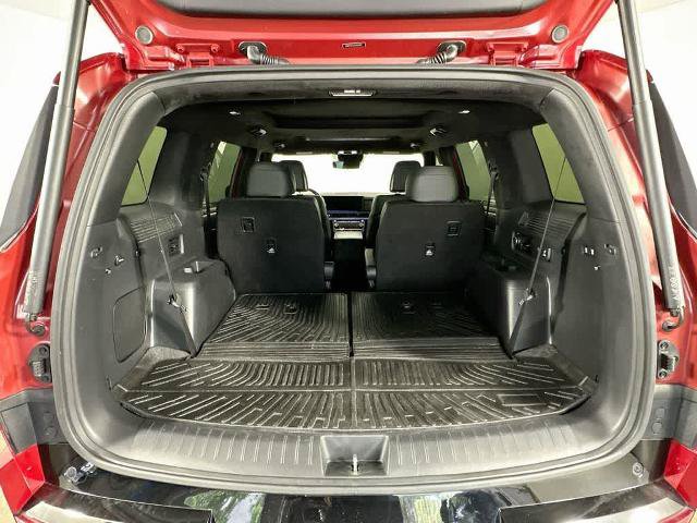 Used 2025 Hyundai Santa Fe Calligraphy w/ Tow & Go Package AWD/4WD image 20