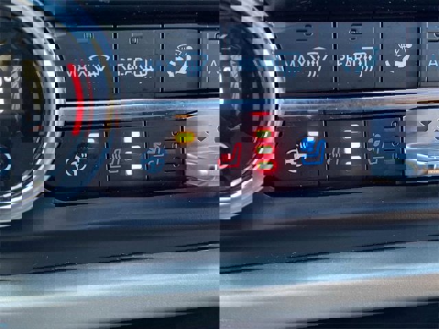 Certified 2024 Ford Expedition Limited image 40