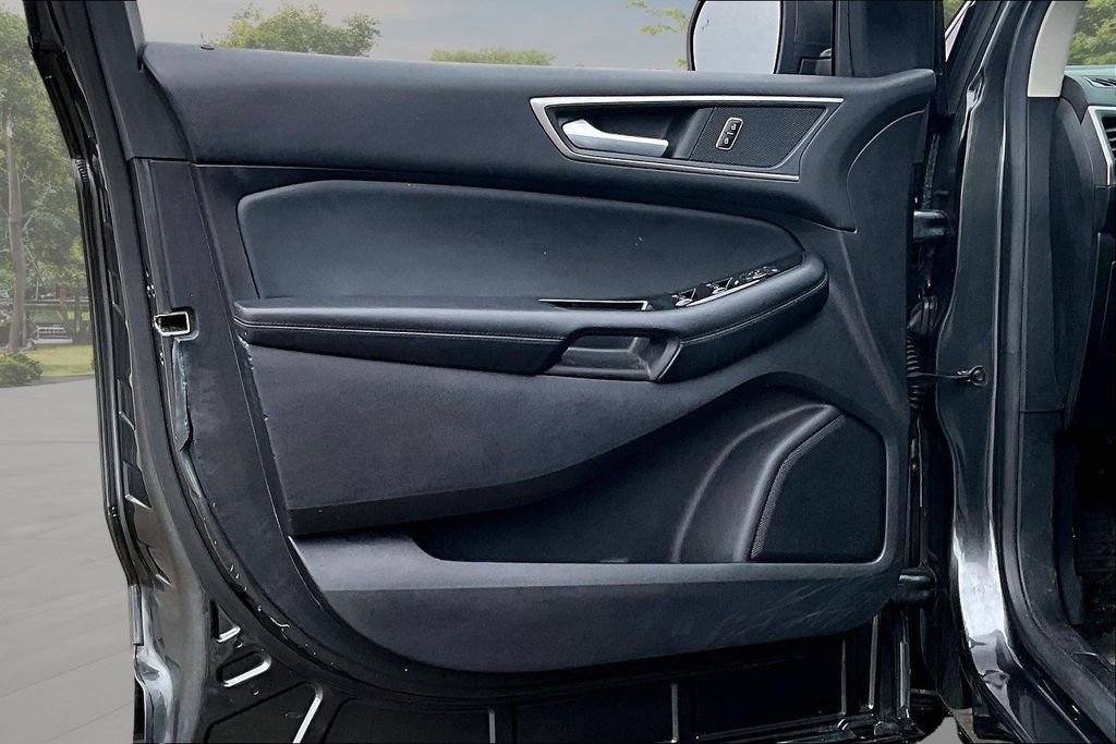 Certified 2020 Ford Edge SEL image 22