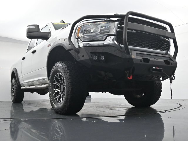 Used 2024 RAM 3500 Tradesman w/ Chrome Appearance Group AWD/4WD image 38