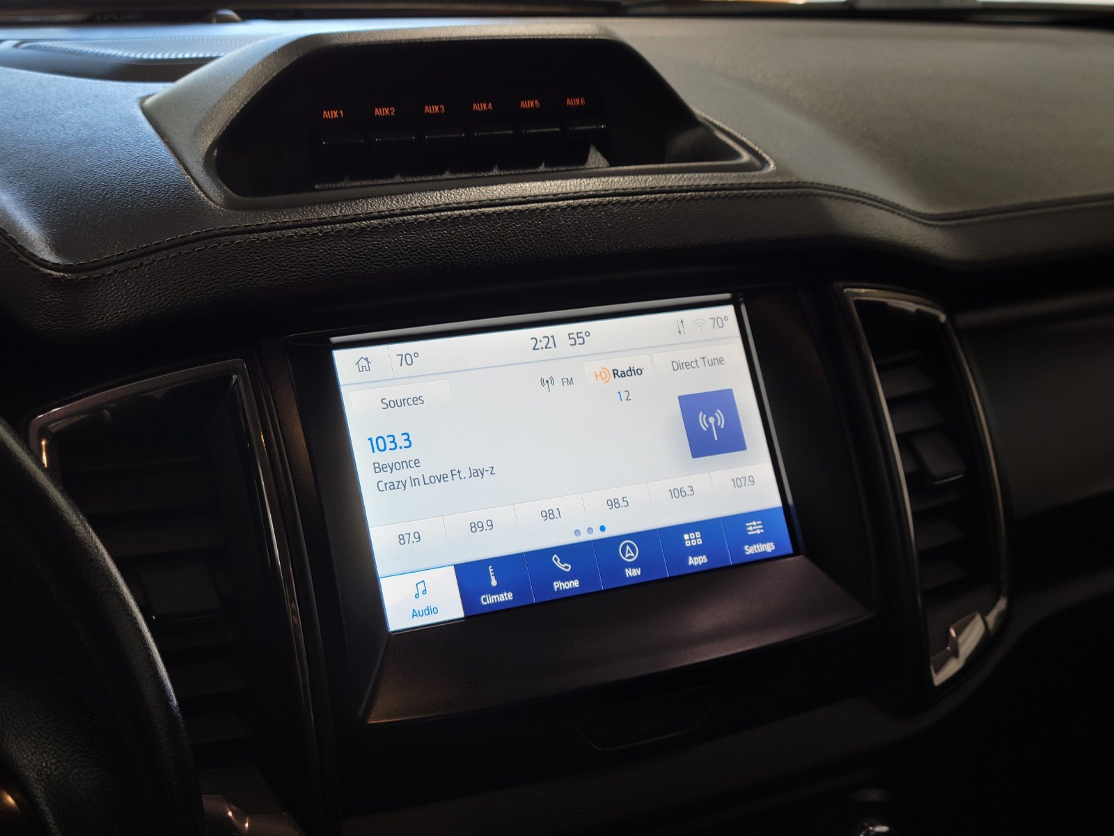 Certified 2021 Ford Ranger Lariat w/ Tremor Off-Road Package AWD/4WD image 19