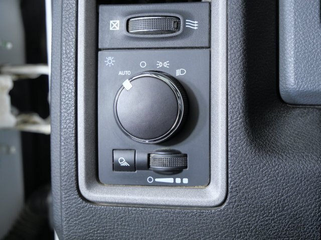 Used 2020 RAM 1500 Tradesman w/ Chrome Appearance Group AWD/4WD image 22