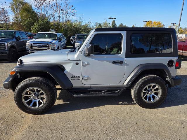 Used 2024 Jeep Wrangler Sport image 2