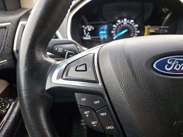 Certified 2020 Ford Edge SEL w/ Cold Weather Package image 19