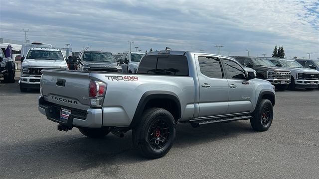 Used 2023 Toyota Tacoma TRD Off-Road w/ TRD Premium Off Road Package AWD/4WD image 3