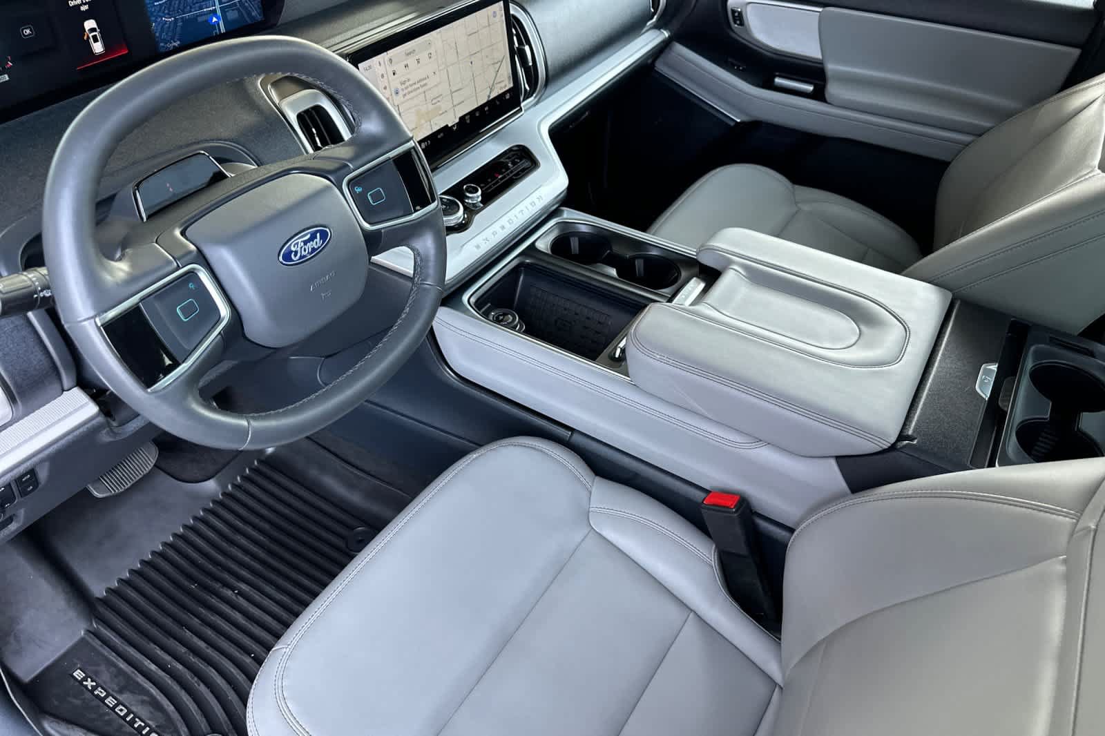 Certified 2025 Ford Expedition Max Active AWD/4WD image 11