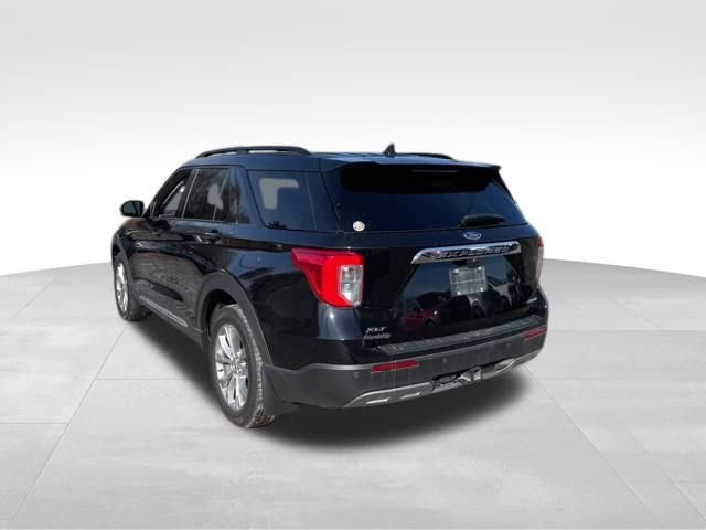 Certified 2023 Ford Explorer XLT w/ Equipment Group 202A image 10