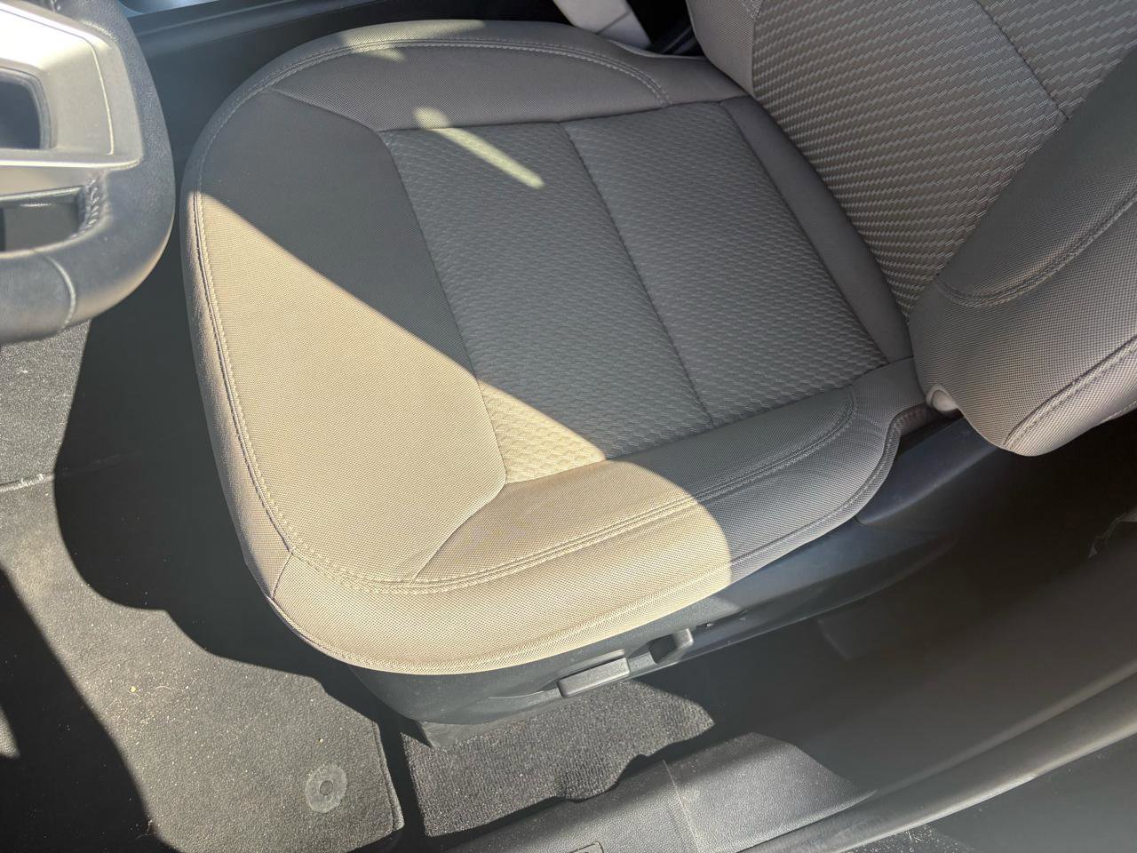 Certified 2022 Ford Explorer XLT image 16